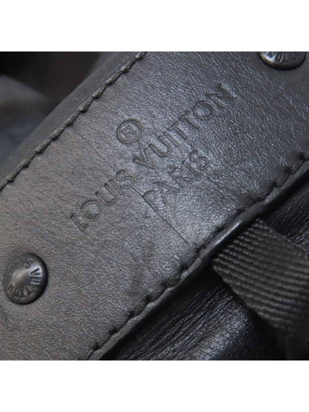 Louis Vuitton Discovery Backpack Monogram Shadow - Picture 13 of 15